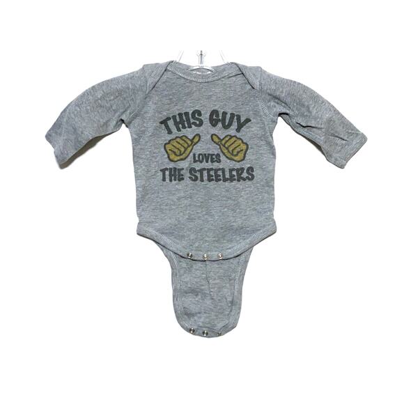 This Guy Loves The Pittsburgh Steelers Thumbs Up One Piece Baby 6 Months 6M - Picture 1 of 6